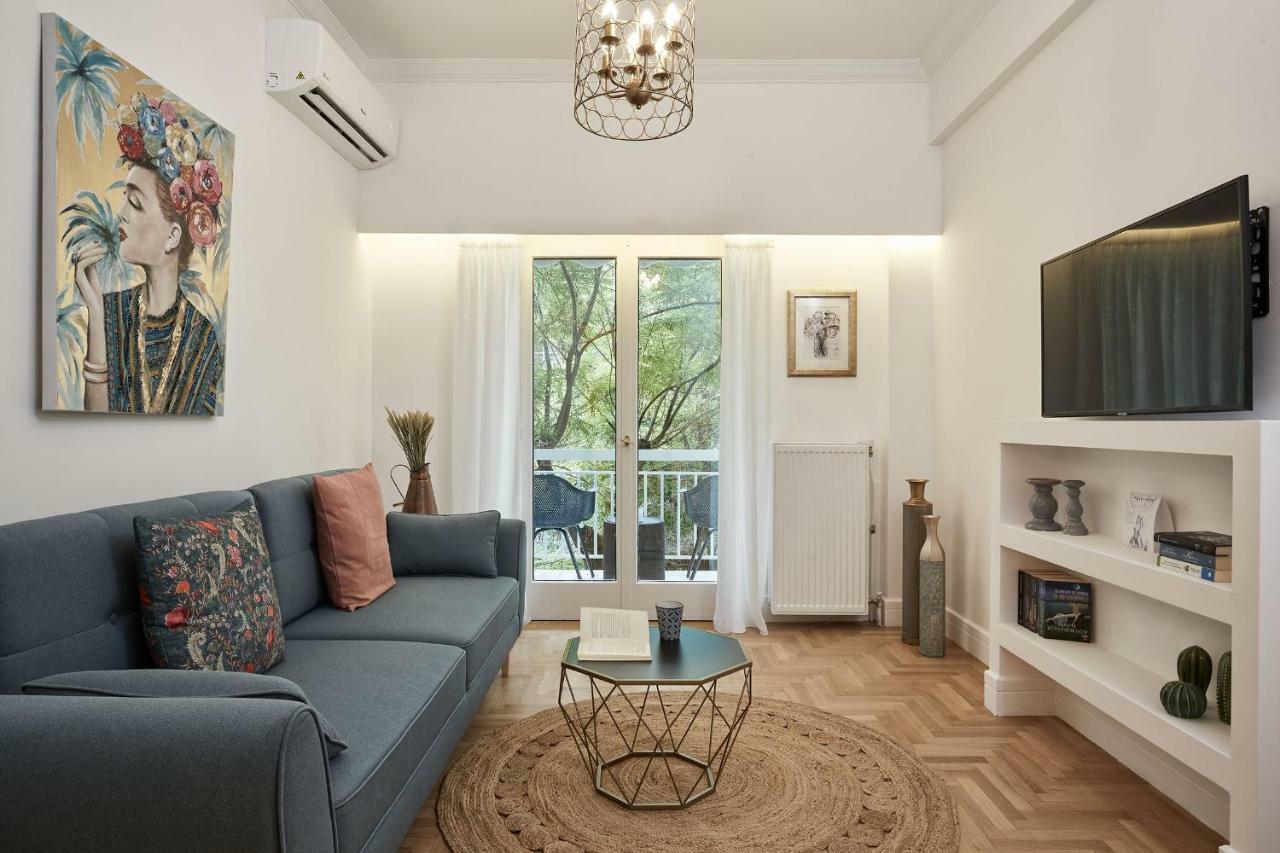 Trendy Living In Koukaki Athens Exterior photo