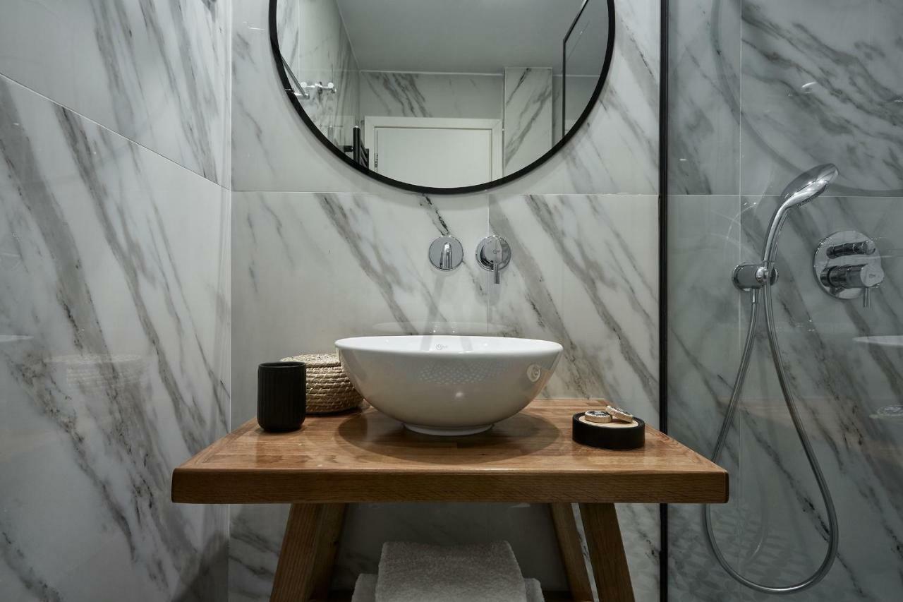 Trendy Living In Koukaki Athens Exterior photo