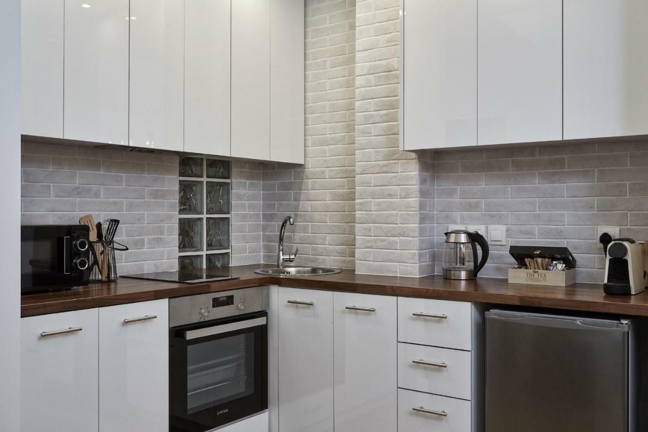 Trendy Living In Koukaki Athens Exterior photo